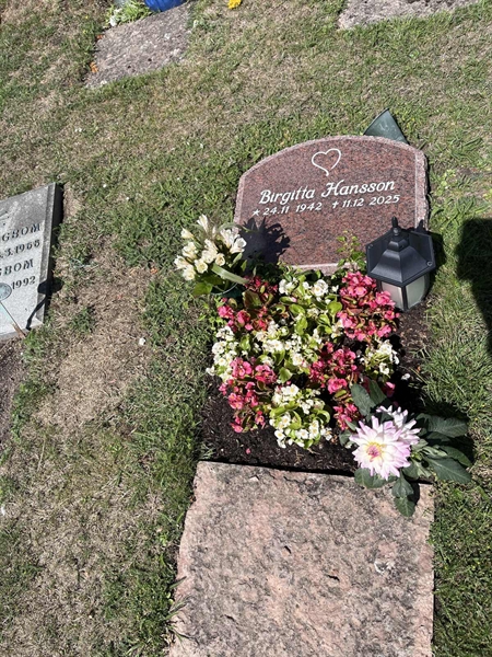Grave number: NK I:U   163