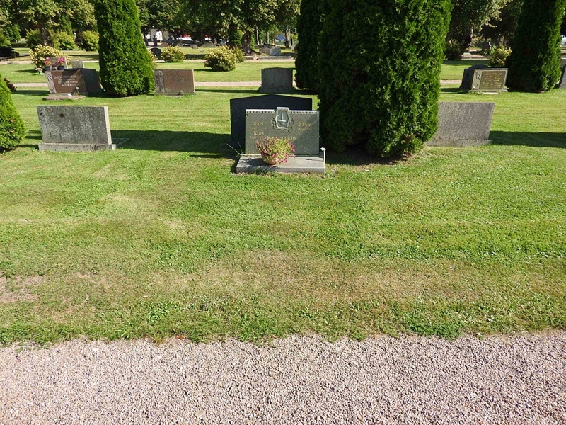 Hautatunnus: BRO 7    63