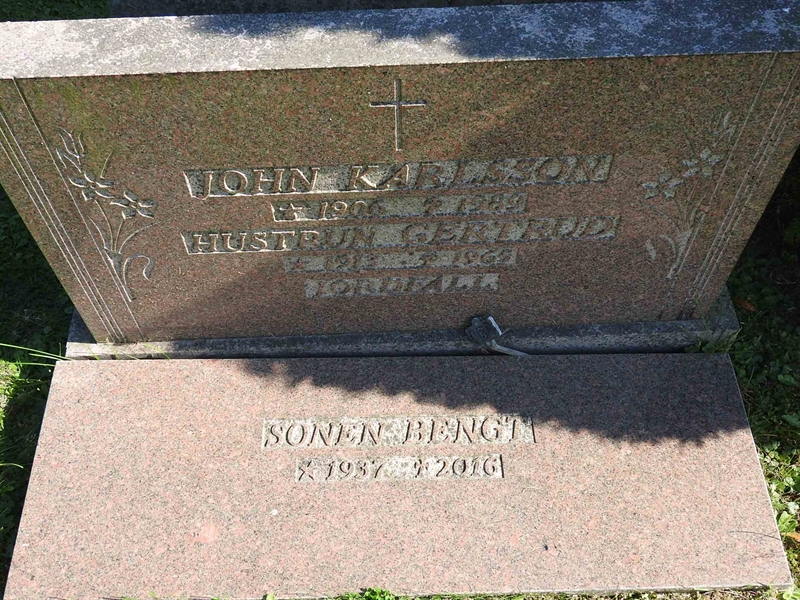 Grave number: BRO 7    67