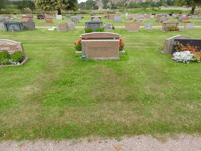 Gravnummer: BRO 10    13