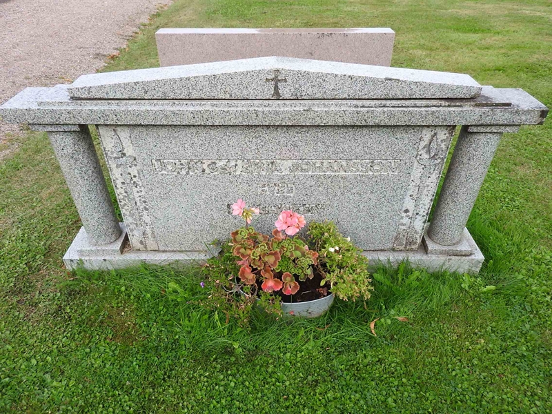 Hautatunnus: BRO 10    18