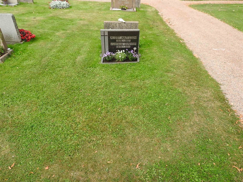 Hautatunnus: BRO 10     1