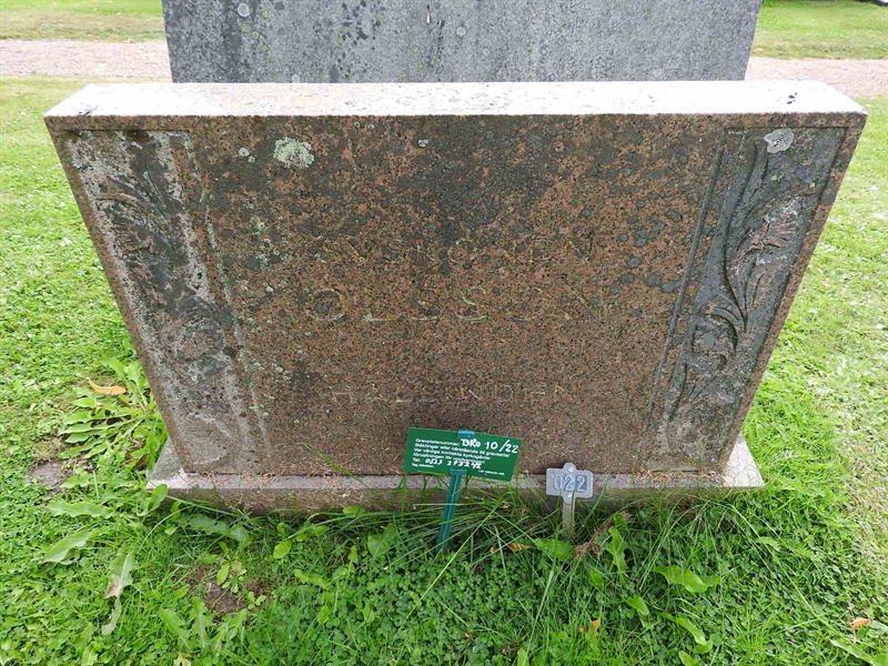Hautatunnus: BRO 10    22