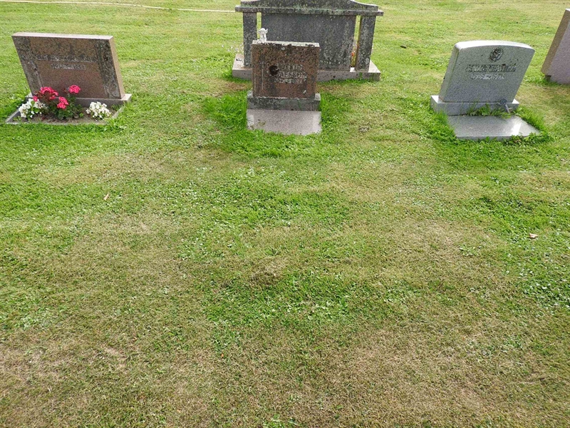 Hautatunnus: BRO 10    74