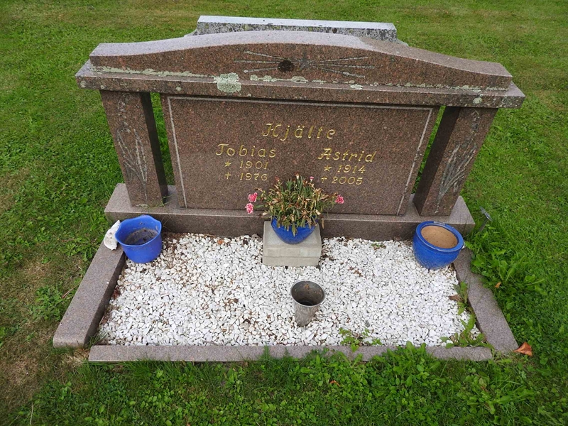 Hautatunnus: BRO 10     7