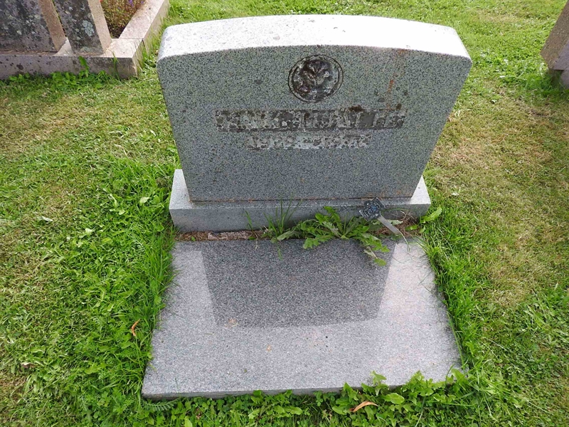 Hautatunnus: BRO 10    75