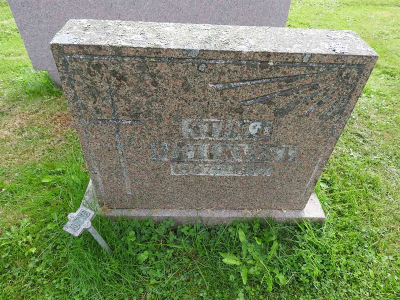 Hautatunnus: BRO 10    76