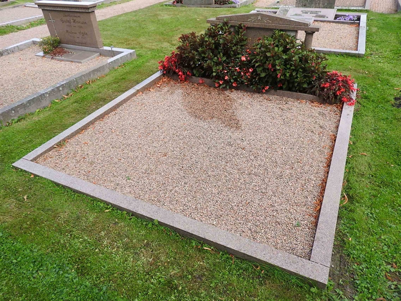 Gravnummer: BRO 11    11