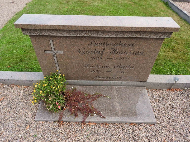 Gravnummer: BRO 11    12