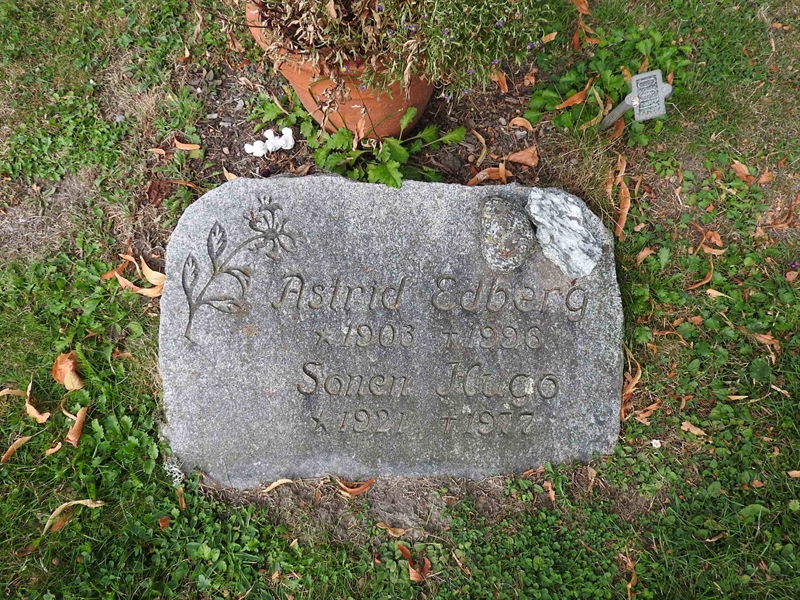 Hautatunnus: BRO 13     1