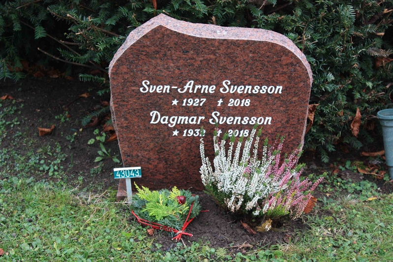 Grave number: Ö U09    43