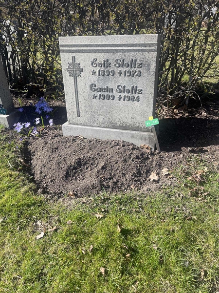 Grave number: 1 3 F1 123