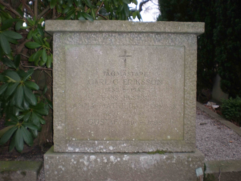 Grave number: Kg VI     8