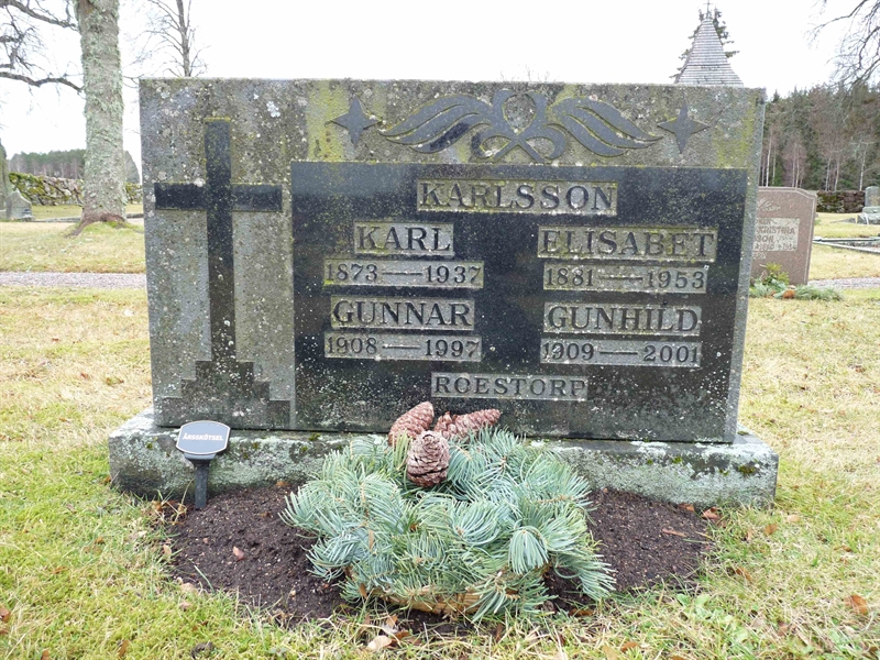 Grave number: SG 4   44