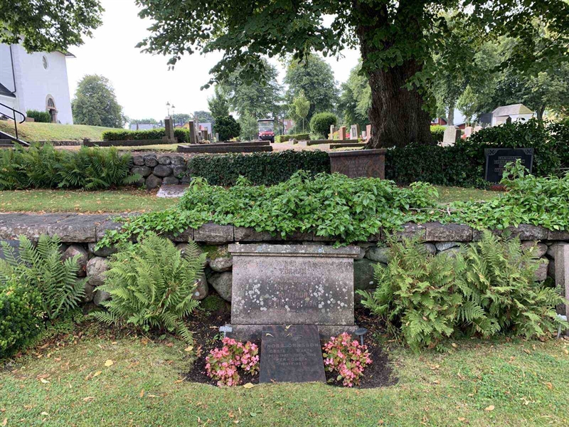 Grave number: SÖ F    58, 59