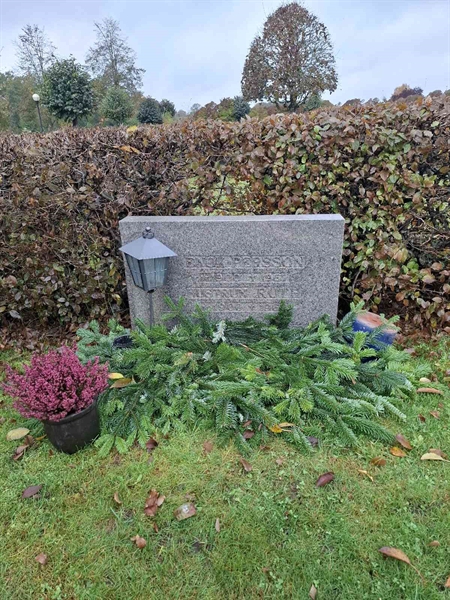 Grave number: NK nk 1 89-90