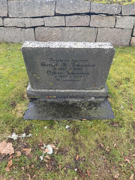 Grave number: Lax mell Kv3 71+72