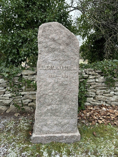 Grave number: LE 46