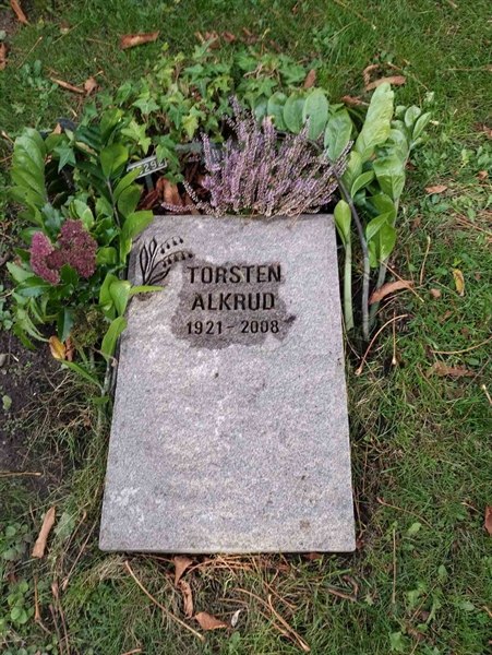 Grave number: Ö U10    92