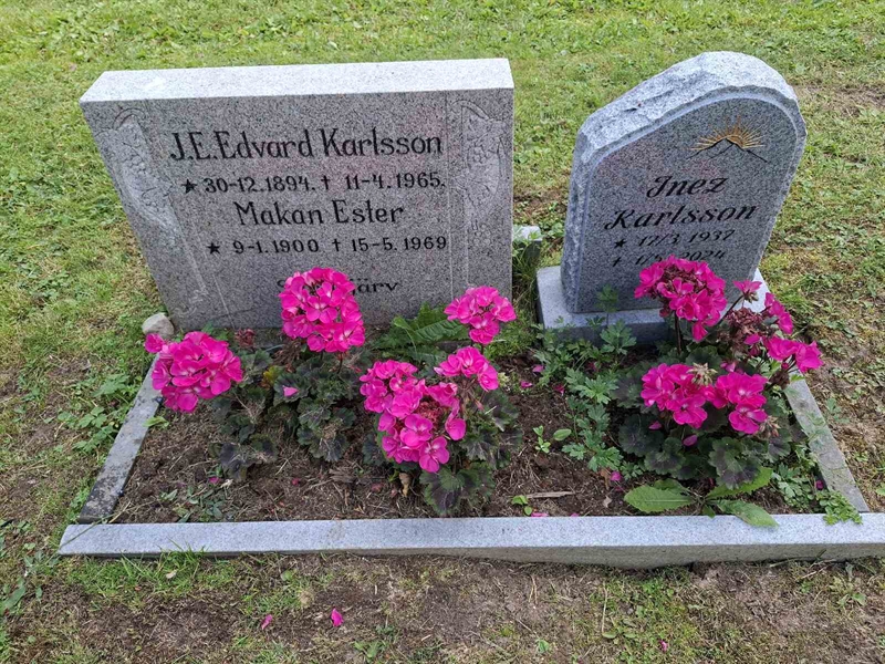 Grave number: 001 2   751