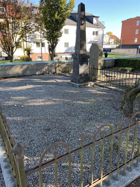 Grave number: VK II    10