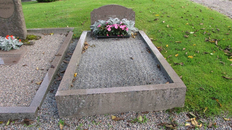 Grave number: HG DUVAN   381