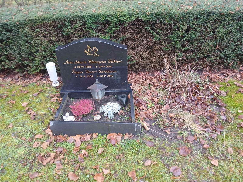 Hautatunnus: FE H   234, 235