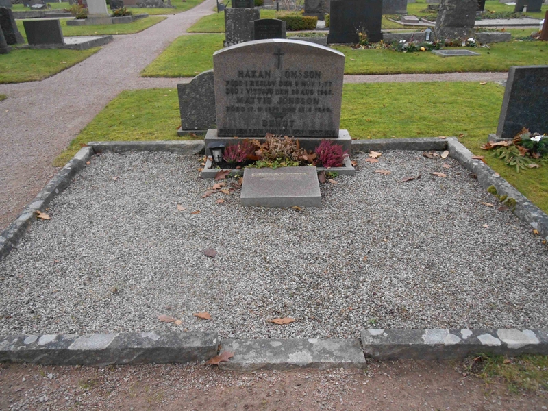 Grave number: Vitt G09   185, 186, 187