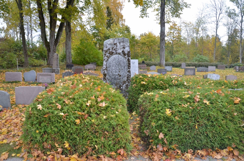 Grave number: Sm 3     6