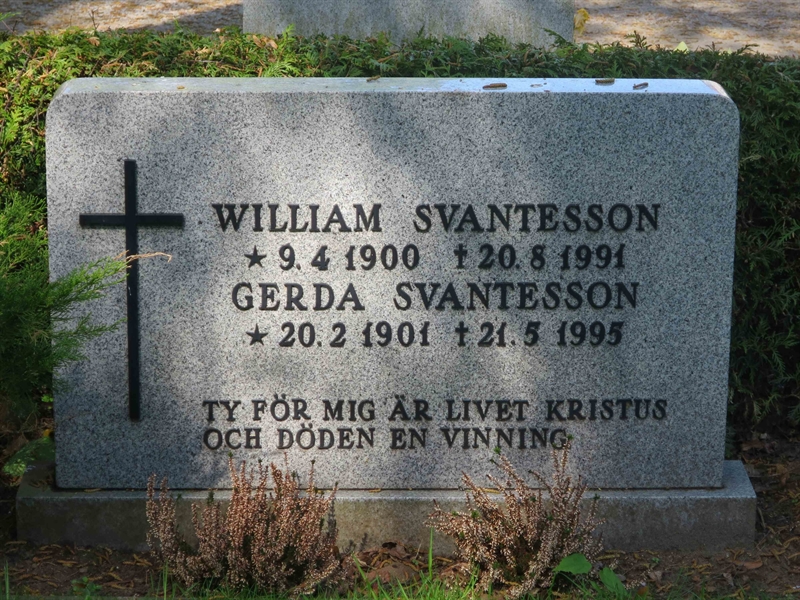 Grave number: HÖB 77     1