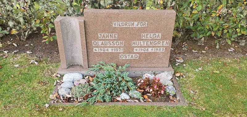 Grave number: N 005  0049, 0050