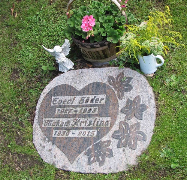 Grave number: HN KASTA    38