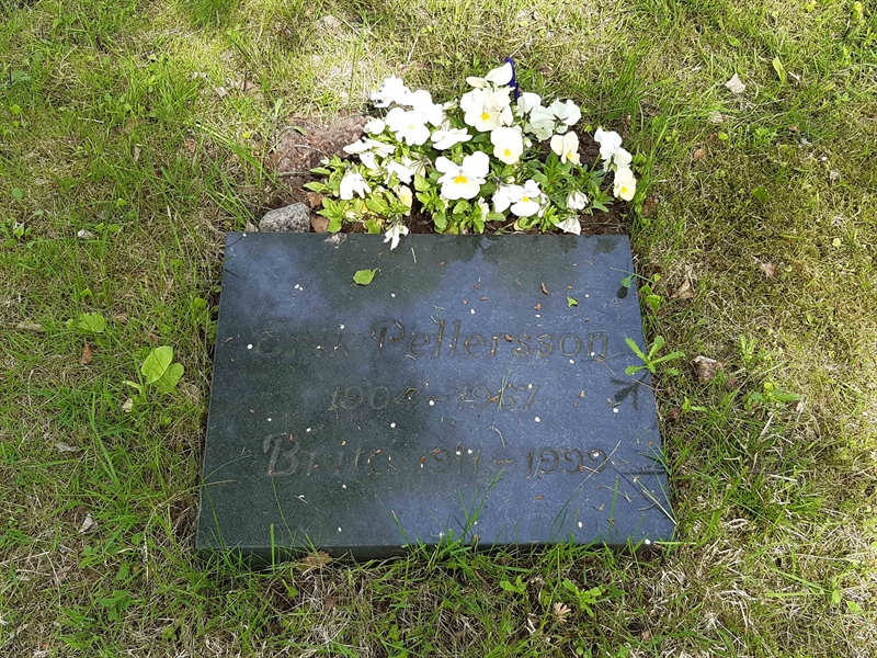 Grave number: KA 14    20