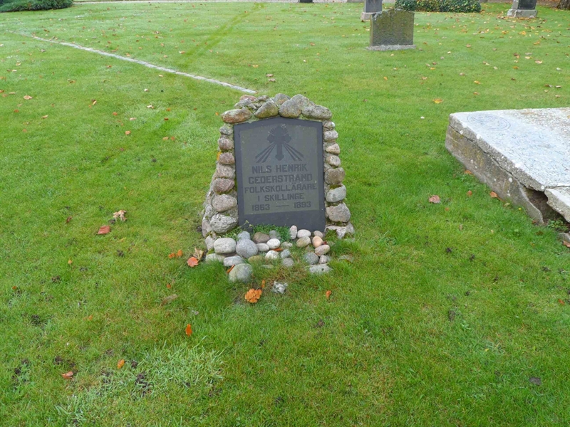 Grave number: 2 01   112