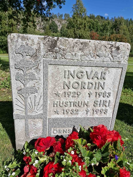 Grave number: AK D  5182