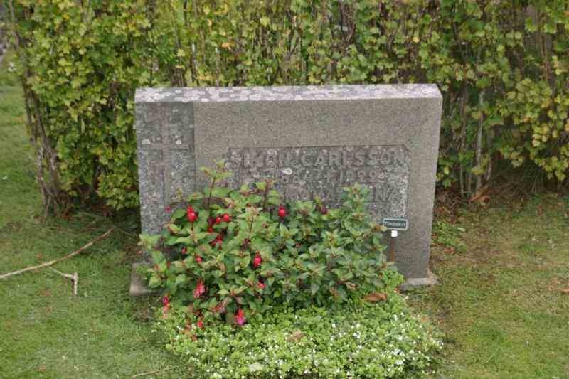 Grave number: 07 2   135-136