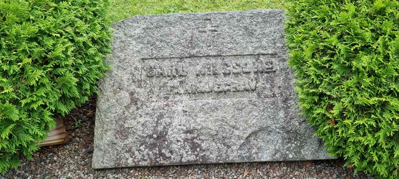 Grave number: LM 3 54  016