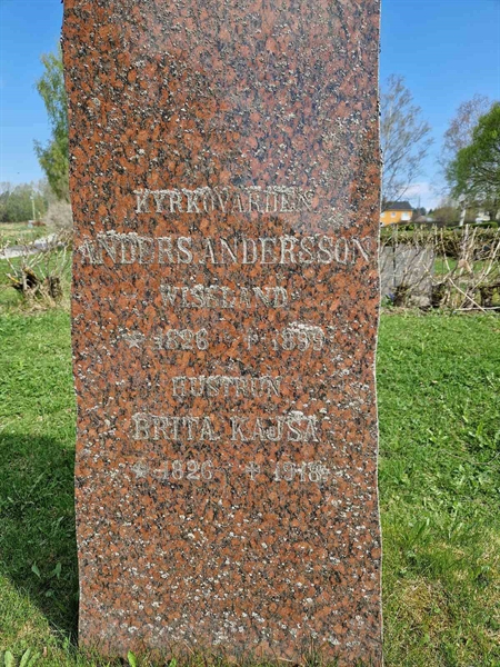 Grave number: 501 05 588-590