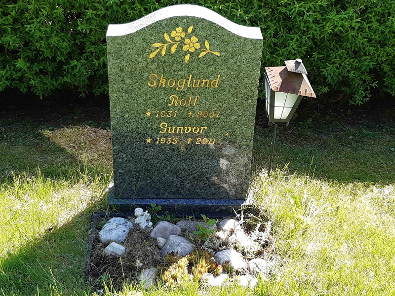 Grave number: KA 20  1365