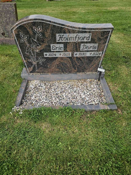 Grave number: Fr 8   308-309