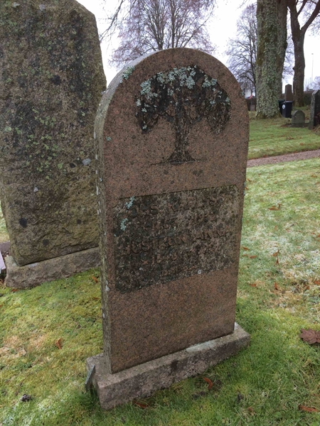 Grave number: Ma N 1   175, 176