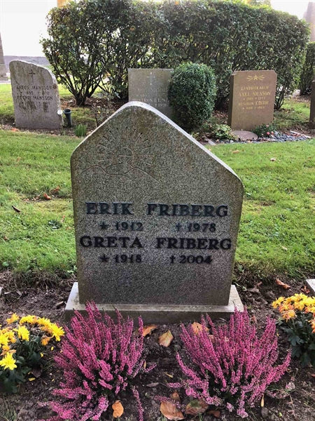 Grave number: RK 44    23