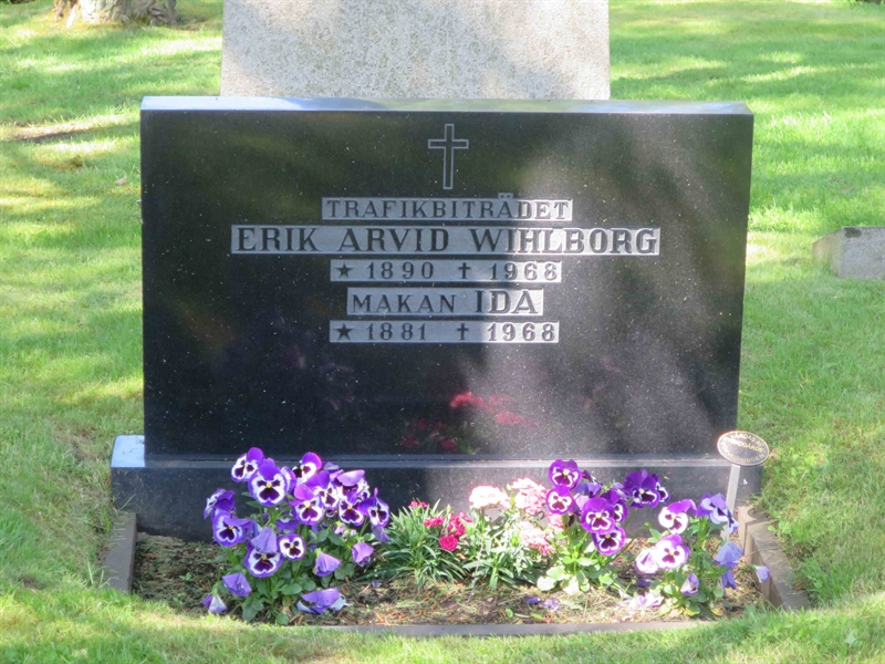 Grave number: HÖB 36    16