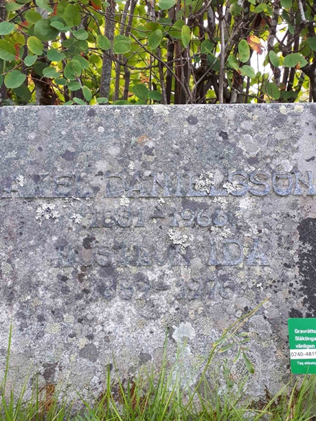 Gravnummer: NK F B   165