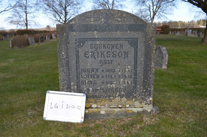 Grave number: LG I    20, 21, 22