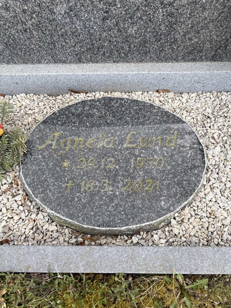 Grave number: LO 199, 200
