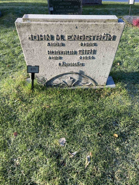 Grave number: 1 NB    71