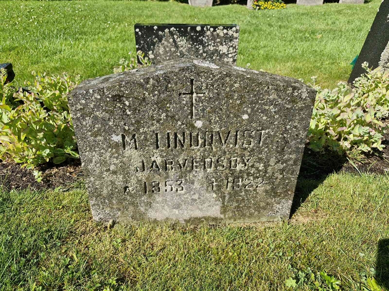 Gravnummer: 1 RO 68