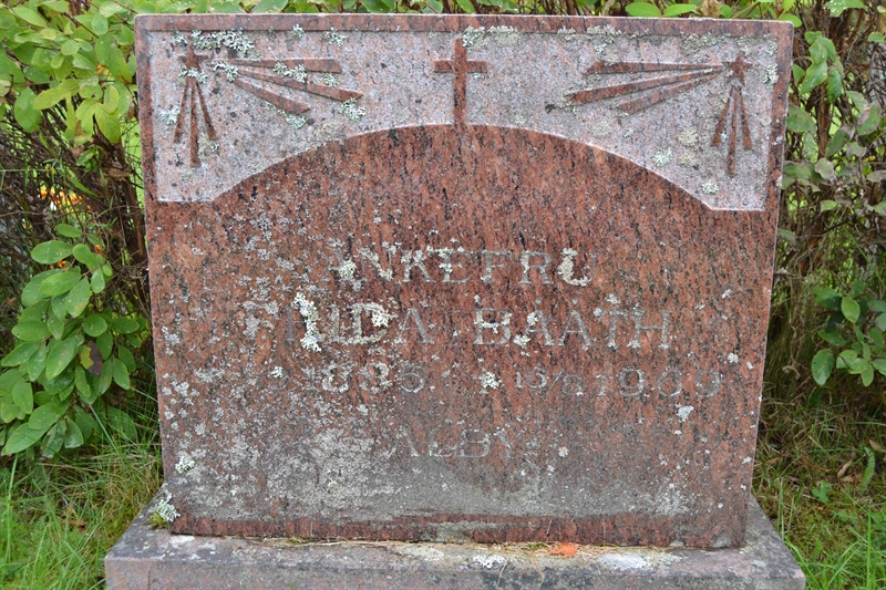 Grave number: 11 6   741-742