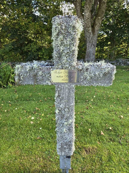 Grave number: T A E  1084-1085